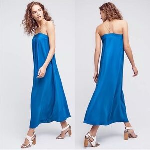 NWOT Anthropologie HD in Paris 100% silk Blue Dress size 4